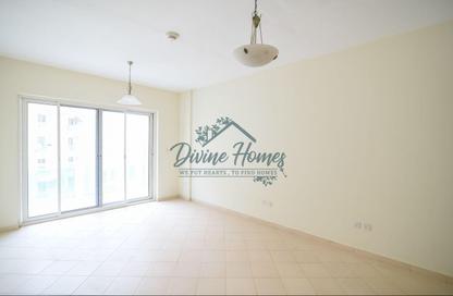 Apartment - Studio - 1 for rent in Lago Vista B - Lago Vista - Dubai Production City (IMPZ) - Dubai