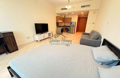 Apartment - Studio - 1 Bathroom for rent in Lago Vista B - Lago Vista - Dubai Production City (IMPZ) - Dubai Apartment - Studio - 1 Bathroom for rent in Lago Vista B - Lago Vista - Dubai Production City (IMPZ) - Dubai