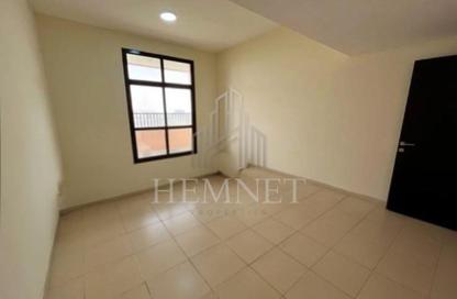 Apartment - 3 Bedrooms - 3 Bathrooms for sale in Silicon Gates 1 - Silicon Gates - Dubai Silicon Oasis - Dubai