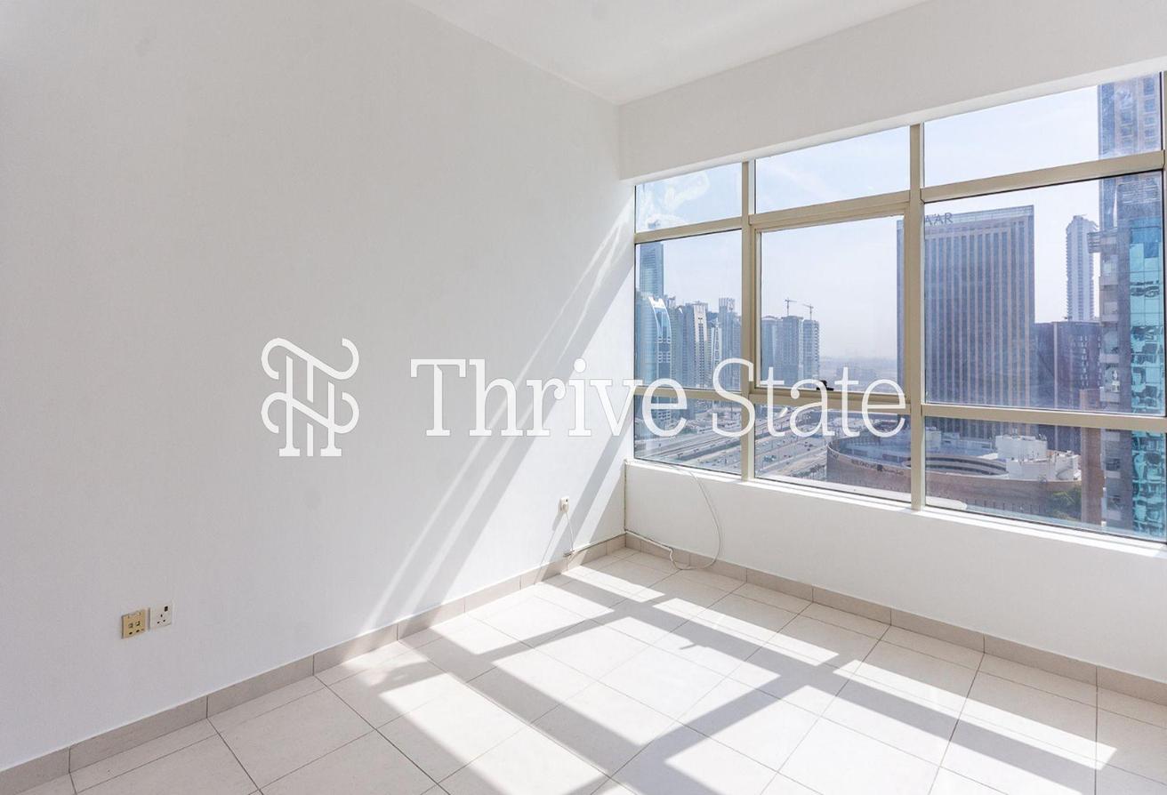 Unfurnished | Vacant Now | Marina View photo 11