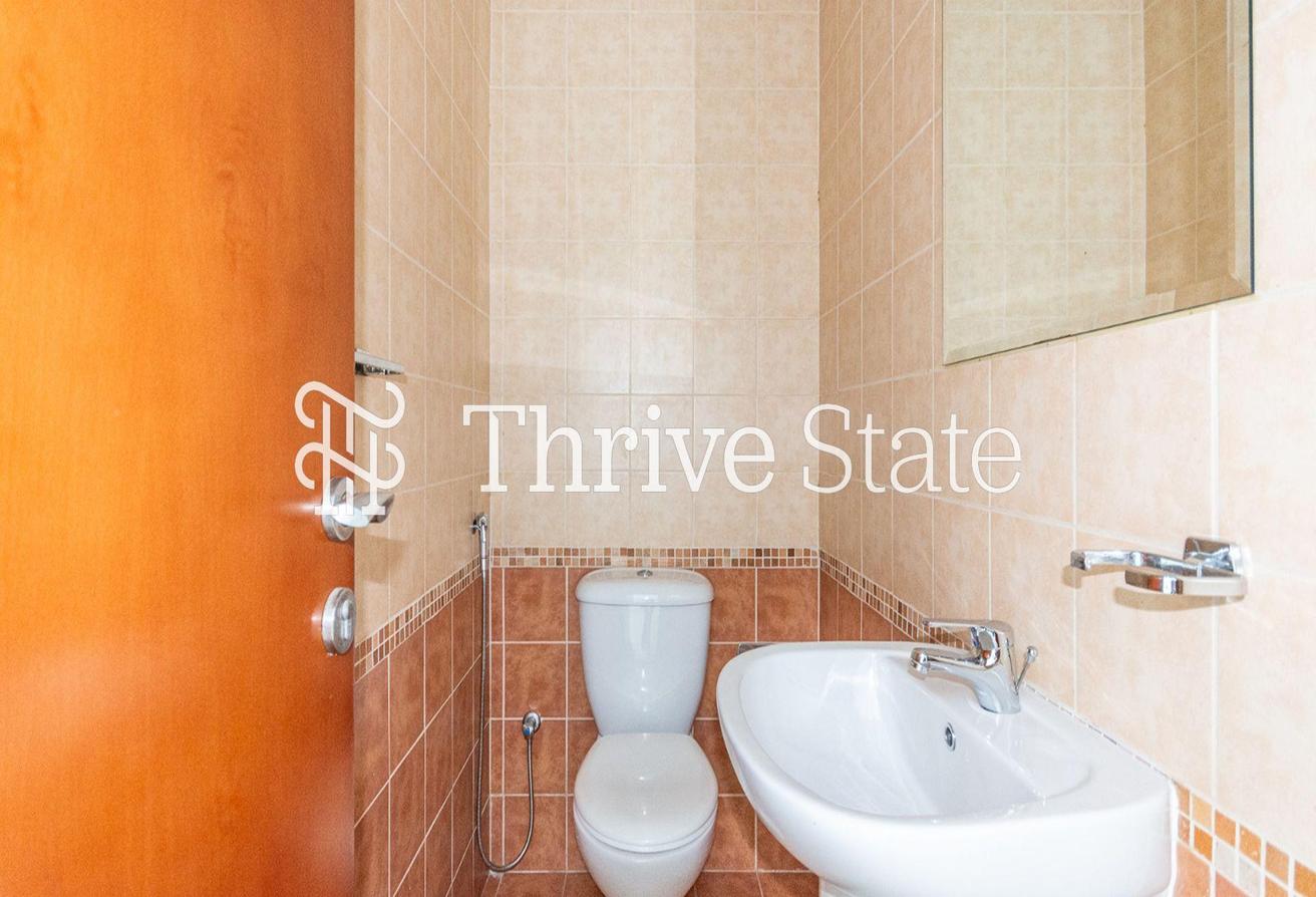 Unfurnished | Vacant Now | Marina View photo 15