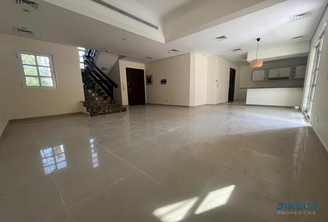 56938468 - Property Image 2