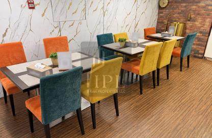 Shop - Studio - 1 for rent in Jumeirah Lake Towers - Dubai