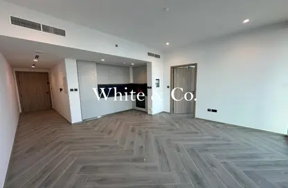 شقة - غرفة نوم - 1 حمام للايجار في بنينسولا ثري - بنينسولا - الخليج التجاري - دبي