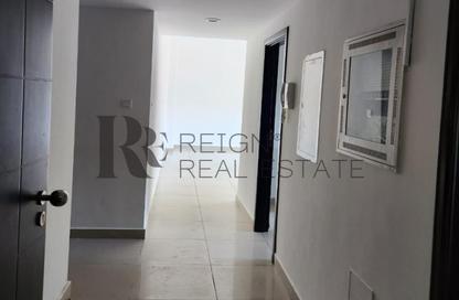 Apartment - 3 Bedrooms - 4 Bathrooms for rent in Tower 18 - Al Reef Downtown - Al Reef - Abu Dhabi Apartment - 3 Bedrooms - 4 Bathrooms for rent in Tower 18 - Al Reef Downtown - Al Reef - Abu Dhabi