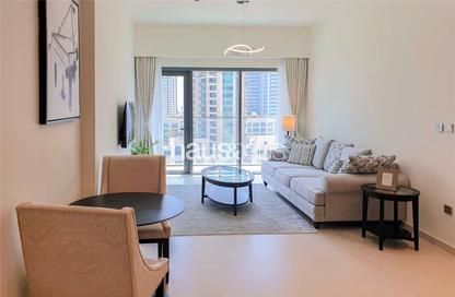 Apartment - 1 - 1 for rent in Burj Royale - Downtown Dubai - Dubai