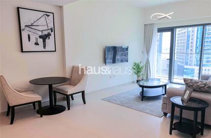 Apartment - 1 - 1 for rent in Burj Royale - Downtown Dubai - Dubai