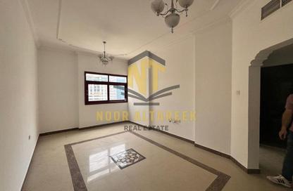 Apartment - 1 - 2 for rent in Al Khan Corniche - Al Khan - Sharjah