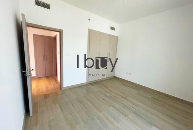 83647298 - Property Image 2