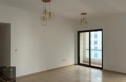 شقة - غرفة نوم - 2 حمامات للايجار في بحر 6 - بحر - جميرا بيتش ريزيدنس - دبي