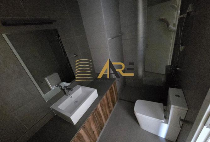 104704801 - Property Image 2