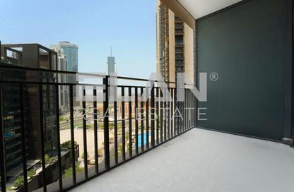Apartment - 1 - 2 for rent in Boulevard Crescent Tower 1 - BLVD Crescent - Downtown Dubai - Dubai