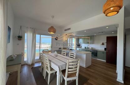 Apartment - 1 - 2 for rent in Golf Apartments - Al Hamra Village - Ras Al Khaimah
