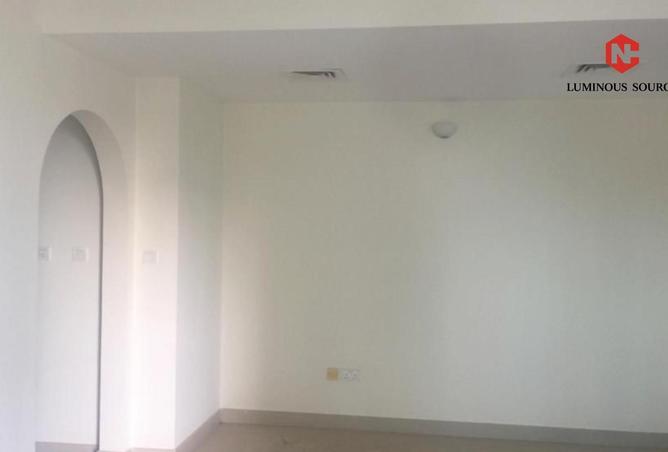 70272575 - Property Image 2