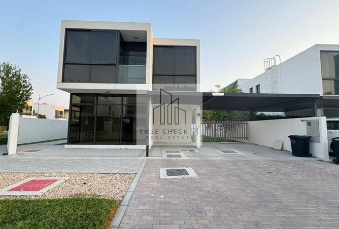 71128104 - Property Main Image