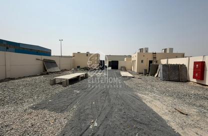 Warehouse - Studio for rent in Al Sajaa Industrial - Al Sajaa - Sharjah