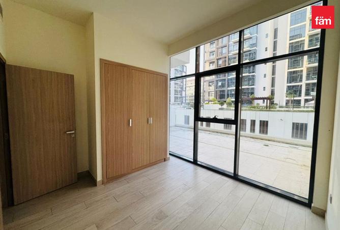 122004560 - Property Main Image