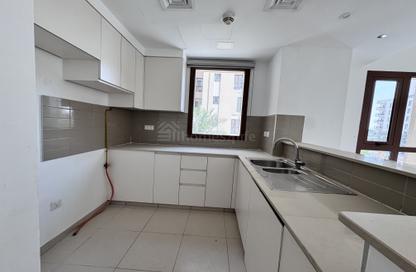 Apartment - 3 - 3 for sale in Zahra Breeze Apartments 3B - Zahra Breeze Apartments 3 - Zahra Breeze Apartments - Town Square - Dubai