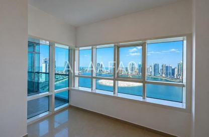 Apartment - 2 Bedrooms - 2 Bathrooms for rent in Al Khan Corniche - Al Khan - Sharjah