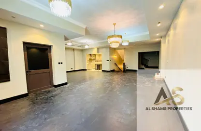 Apartment - 3 Bedrooms - 5 Bathrooms for rent in Golden Mile 6 - Golden Mile - Palm Jumeirah - Dubai