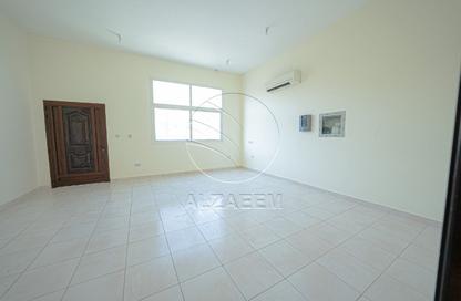 Villa - 3 Bedrooms - 4 Bathrooms for rent in Al Saada Street - Al Mushrif - Abu Dhabi
