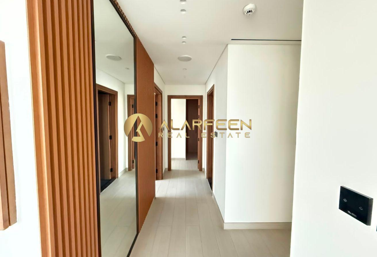 2Br+Private Pool | Community View | Fitted Kitchen photo 4