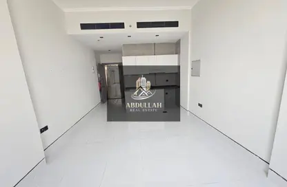 Apartment - 1 Bathroom for rent in AlFalah - Muwaileh Commercial - Sharjah