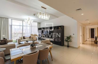 Apartment - 3 Bedrooms - 4 Bathrooms for rent in Boulevard Crescent Tower 1 - BLVD Crescent - Downtown Dubai - Dubai