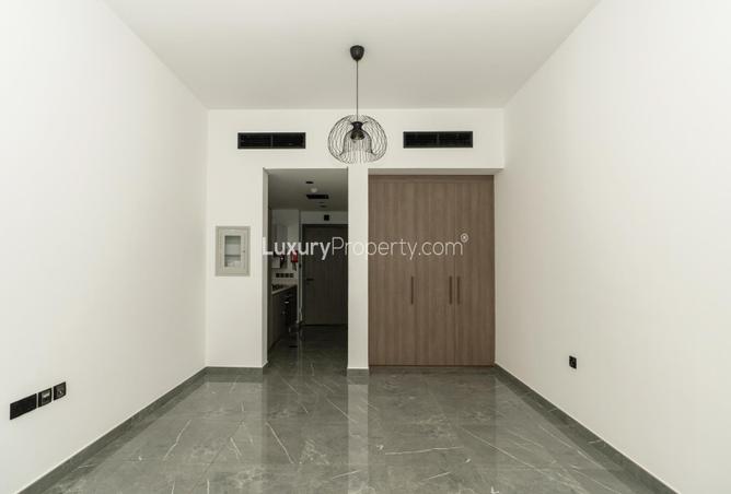 70287908 - صورة العقار 3