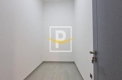 Apartment - 2 Bedrooms - 3 Bathrooms for rent in Al Hudaiba Mall - Al Hudaiba - Bur Dubai - Dubai