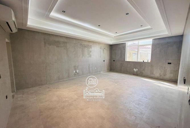 54940737 - صورة العقار 2