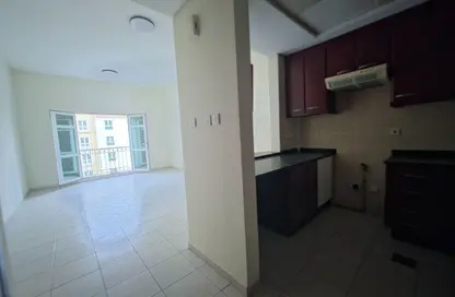 شقة - 1 حمام للبيع في ميد 53 - طراز البحر المتوسط - ديسكفري جاردنز - دبي