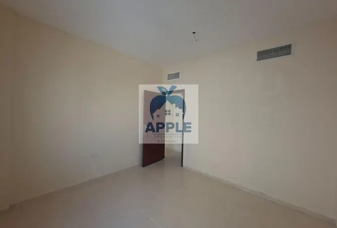 165032127 - Property Image 3