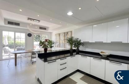 Villa - 3 Bedrooms - 4 Bathrooms for rent in Springs 14 - The Springs - Dubai