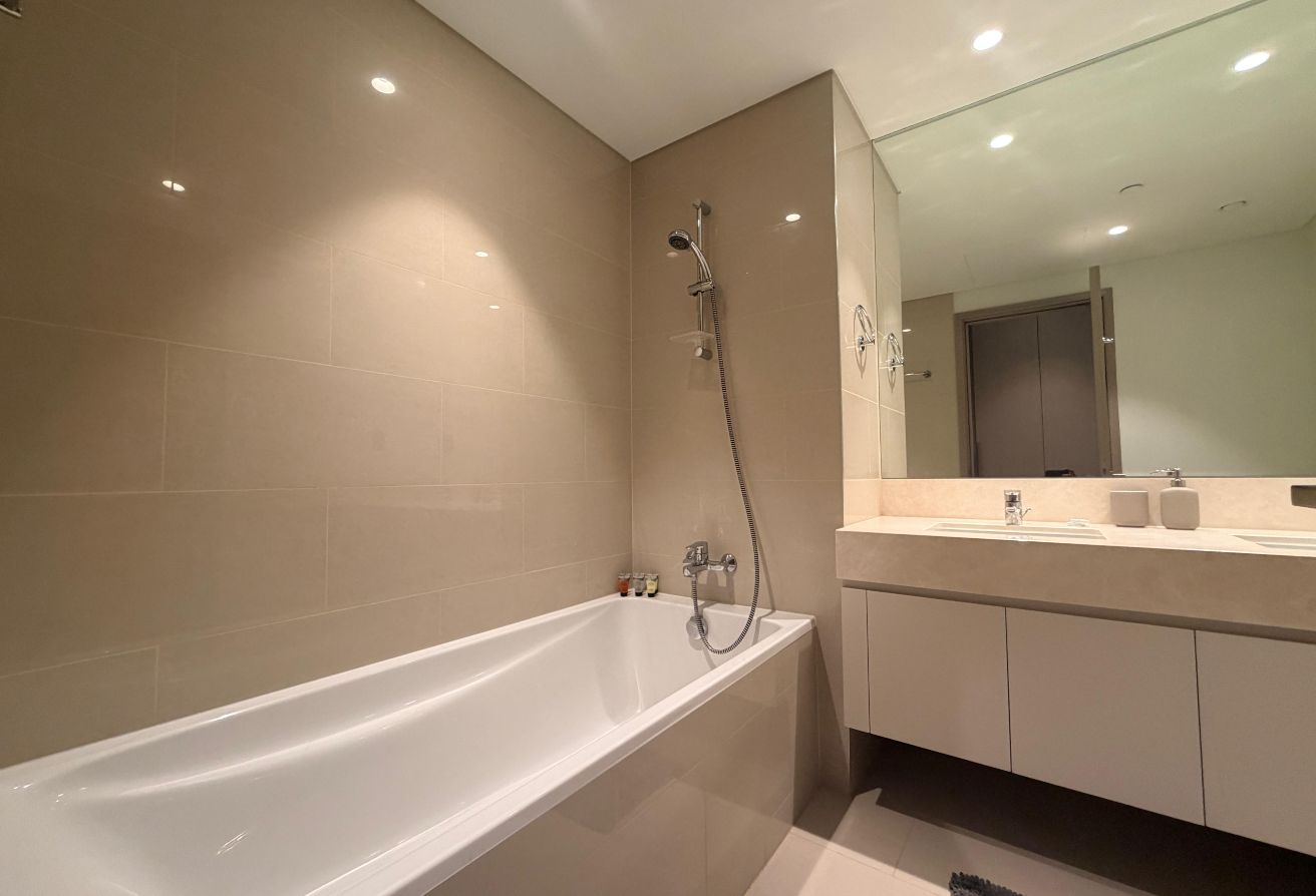 2 bedroom apartment in Act One, Downtown Dubai: 12