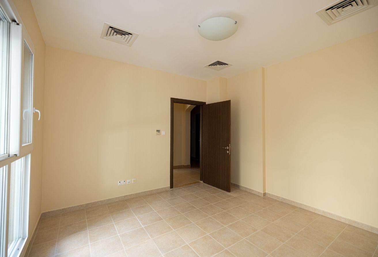 Private Garden | 4 BR Villa + Maid photo 7