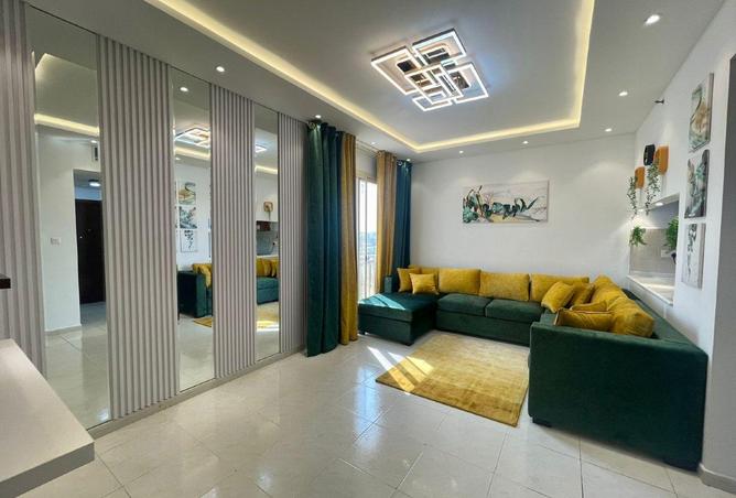 73115947 - Property Image 3