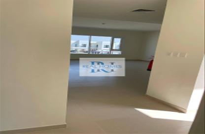 Apartment - 2 Bedrooms - 2 Bathrooms for rent in Urbana 3 - Urbana - EMAAR South - Dubai South (Dubai World Central) - Dubai