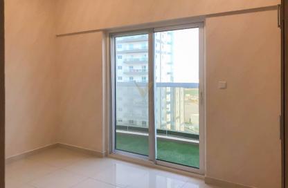 Apartment - 2 - 3 for rent in Hera Tower - Dubai Sports City - Dubai
