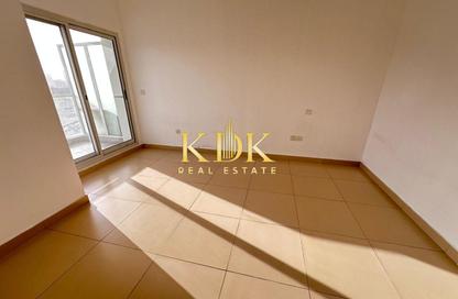 Apartment - 1 - 2 for rent in Stadium Point - Dubai Sports City - Dubai