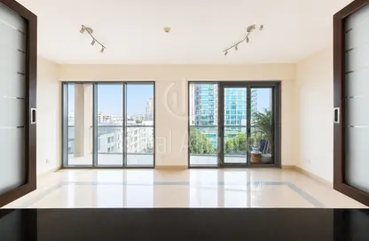 Apartment - 2 Bedrooms - 3 Bathrooms for rent in Golf Tower 1 - Golf Towers - The Views - Dubai
