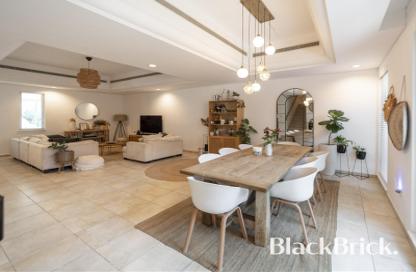 Townhouse - 4 - 3 for sale in Esmeralda - Victory Heights - Dubai Sports City - Dubai