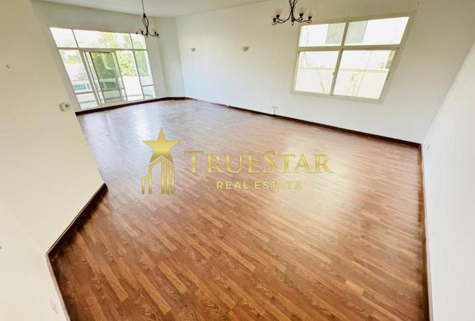 75031169 - Property Image 2