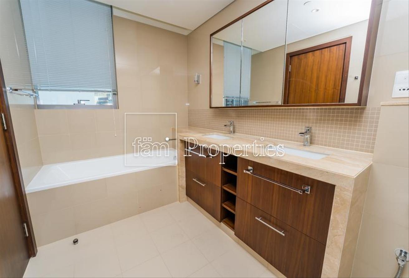 3br, EMAAR, High Floor, Burj View BLVD Point photo 18