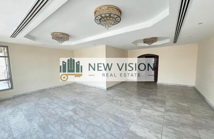 Apartment - 3 Bedrooms - 4 Bathrooms for rent in Al Majaz Tower - Al Majaz - Sharjah Apartment - 3 Bedrooms - 4 Bathrooms for rent in Al Majaz Tower - Al Majaz - Sharjah