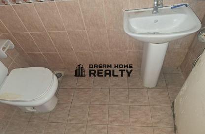 Apartment - 2 Bedrooms - 2 Bathrooms for rent in Al Majaz 2 - Al Majaz - Sharjah