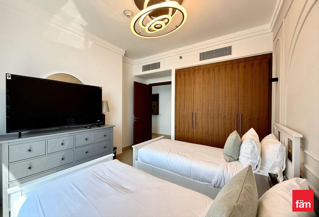 Burj Khalifa View I Maids Room I High floor photo 5