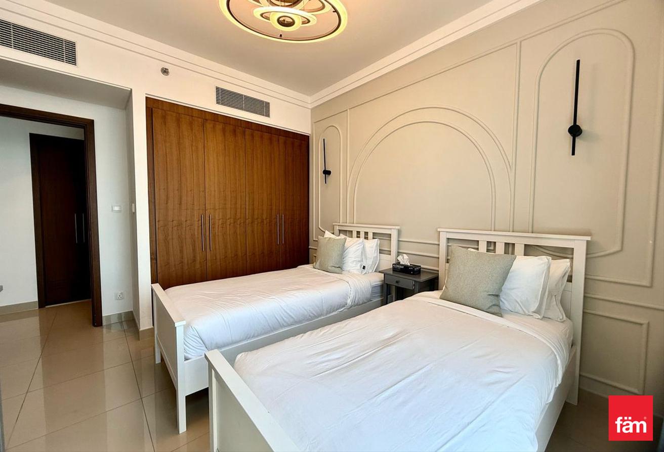 Burj Khalifa View I Maids Room I High floor photo 6