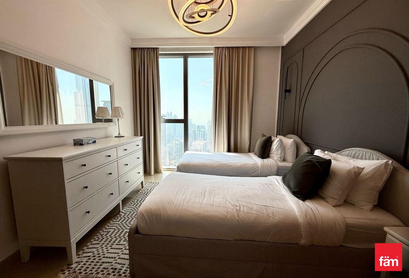 Burj Khalifa View I Maids Room I High floor photo 7