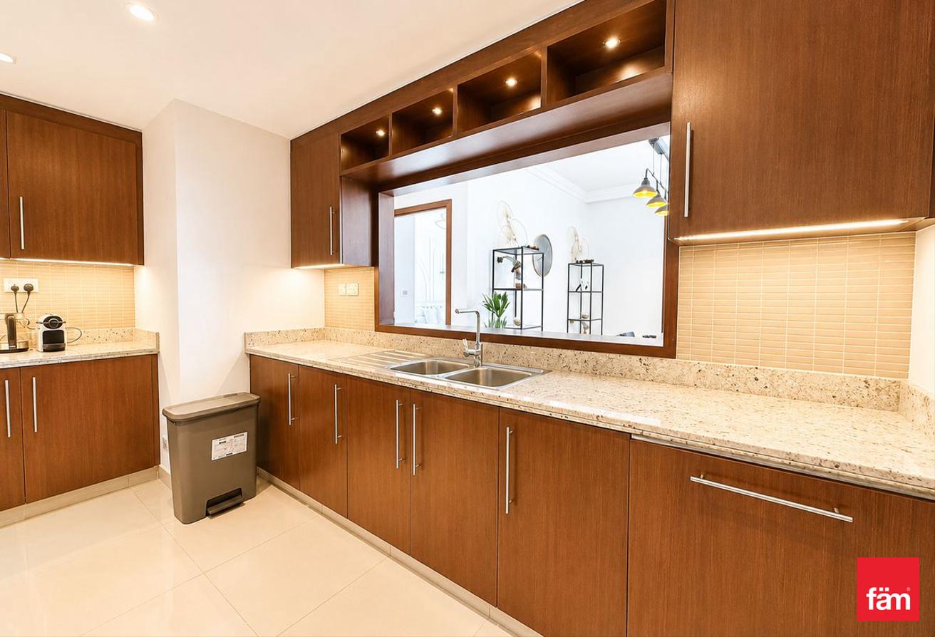 Burj Khalifa View I Maids Room I High floor photo 12